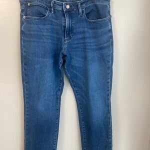 BONOBOS Men’s lightweight, stretch, straight leg jeans